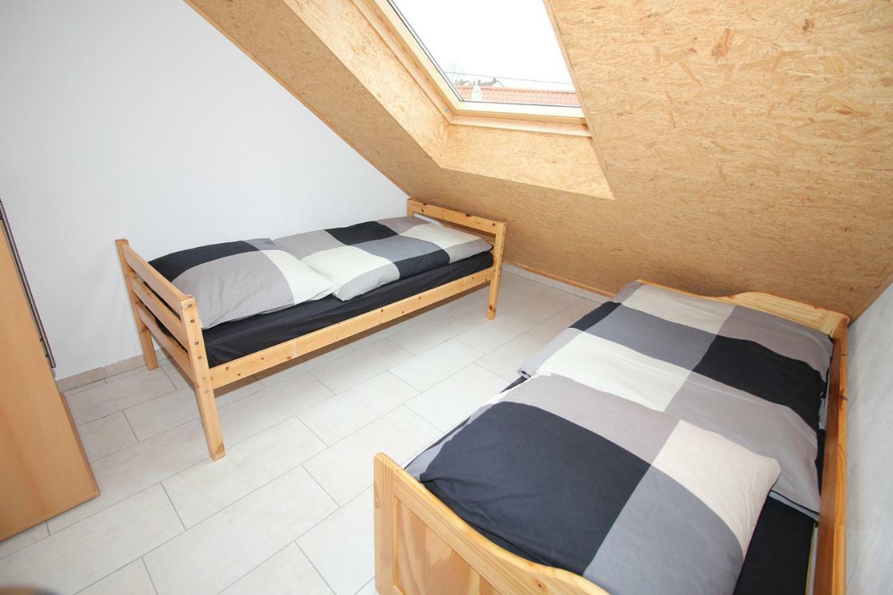 Ferienwohnung Beckendorf ลอสไฮม์ ภายนอก รูปภาพ