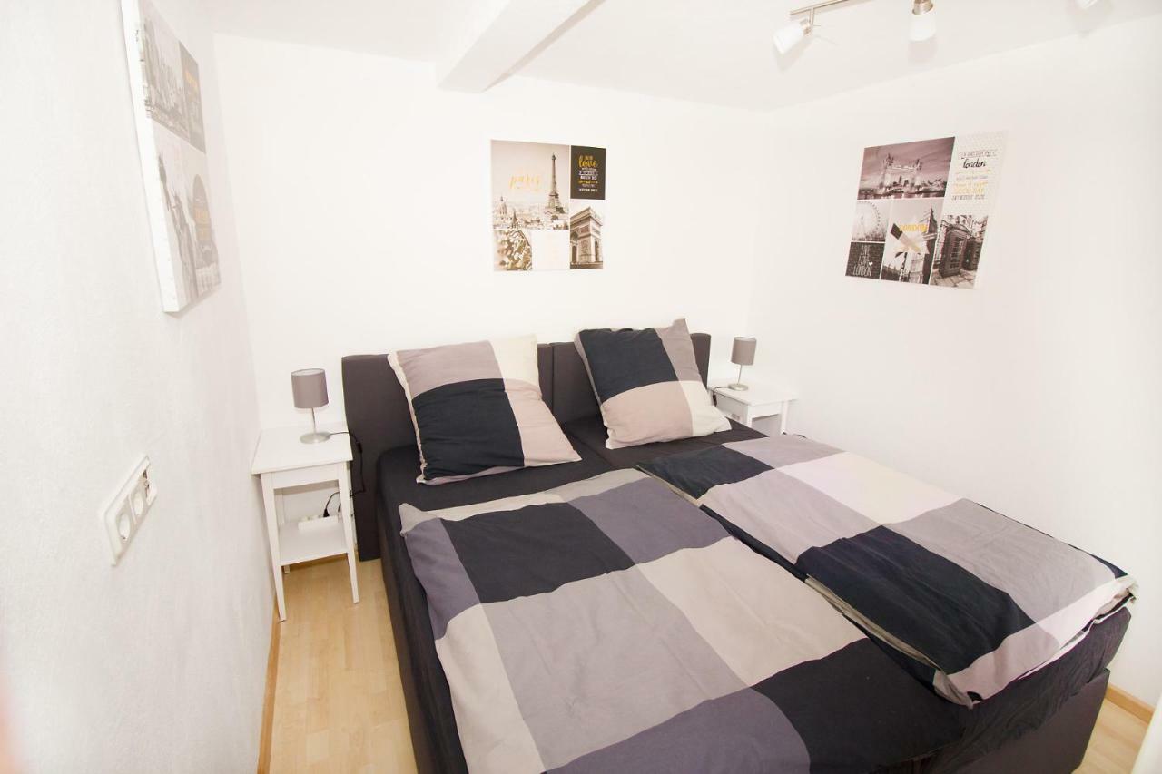 Ferienwohnung Beckendorf ลอสไฮม์ ภายนอก รูปภาพ